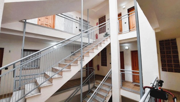 Resale - Apartment - Orihuela Costa - Playa Flamenca