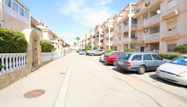 Resale - Apartment - Orihuela Costa - Playa Flamenca