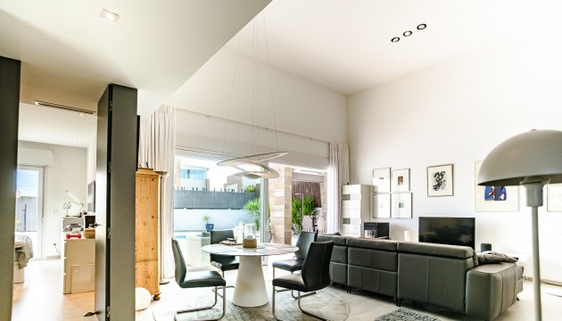 Resale - Detached Villa - Algorfa - La Finca Golf Resort