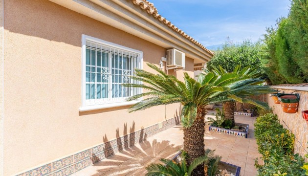 Перепродажа - отдельная вилла - Torrevieja - Los Balcones - Los Altos del Edén