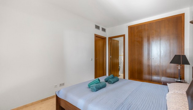 Wiederverkauf - Apartment - Torrevieja - Punta Prima