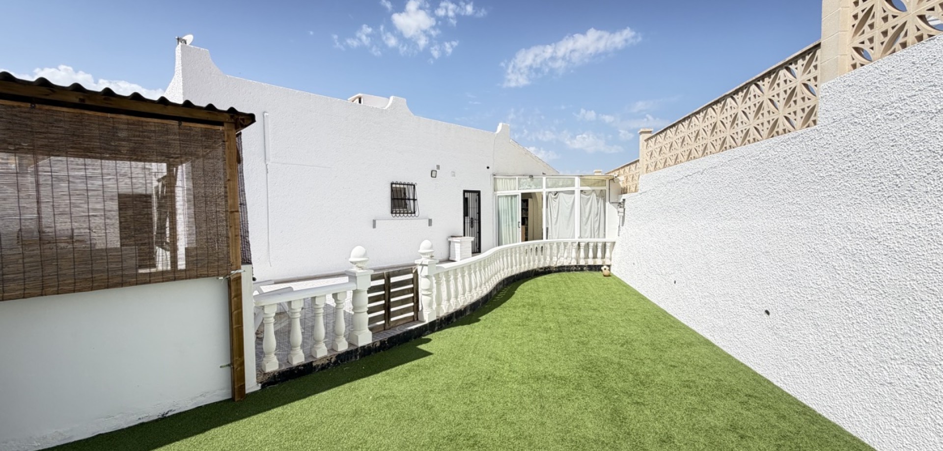 House in Villamartin - Image 3