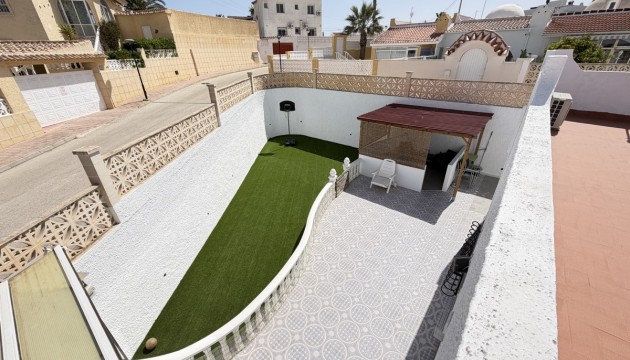 Begagnad - Bungalow - Orihuela Costa - Villamartín