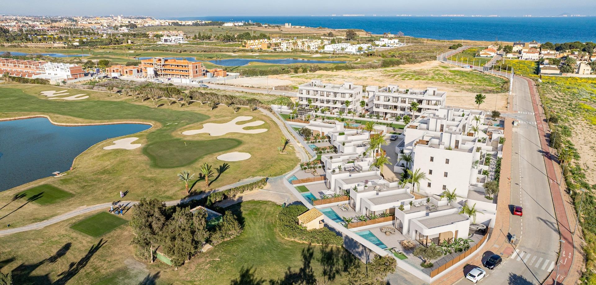 House in Los Alcazares - view 1