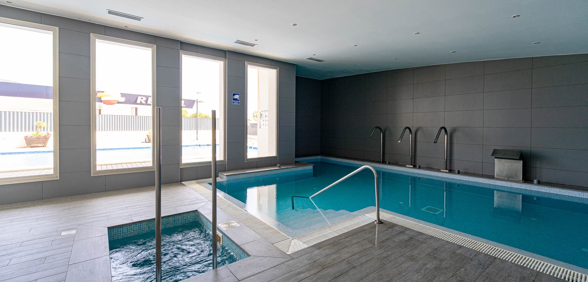 Apartment in Los Dolses - Image 4