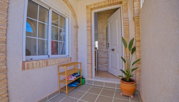 Videresalg - Detached Villa - Torrevieja