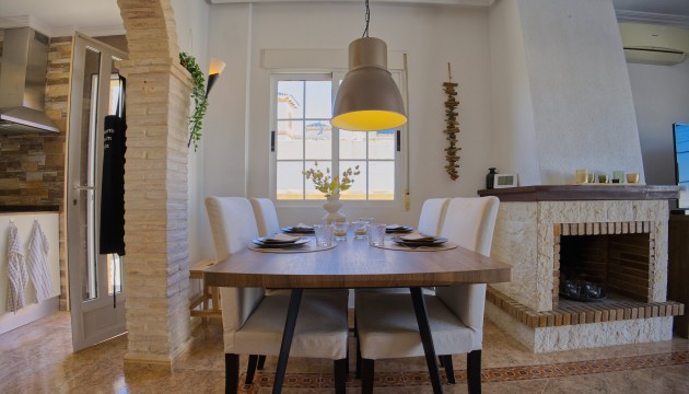 Videresalg - Detached Villa - Torrevieja