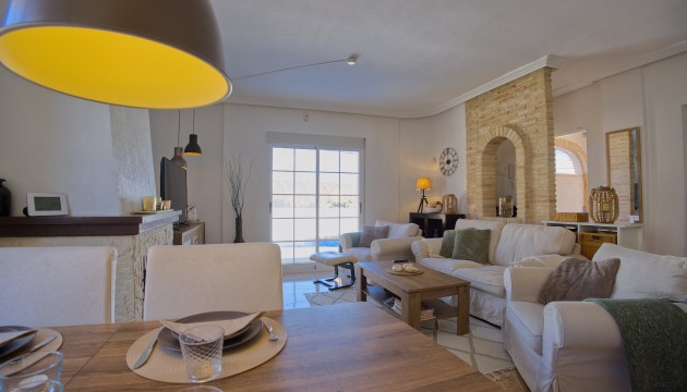 Videresalg - Detached Villa - Torrevieja