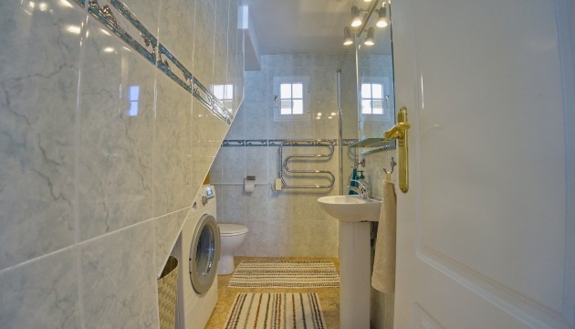 Videresalg - Detached Villa - Torrevieja