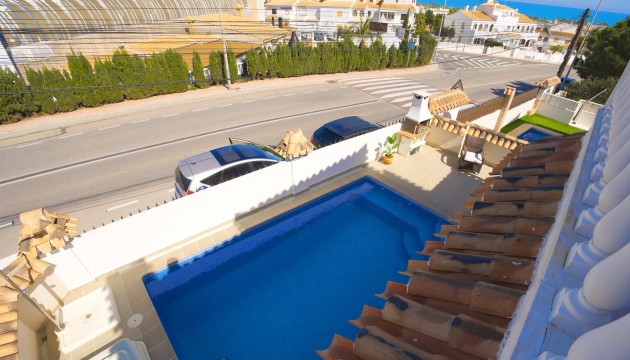 Videresalg - Detached Villa - Torrevieja
