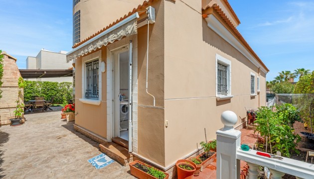 Videresalg - Detached Villa - Torrevieja - Torrelamata - La Mata