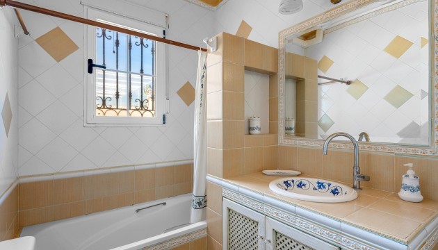 Videresalg - Detached Villa - Torrevieja - Torrelamata - La Mata