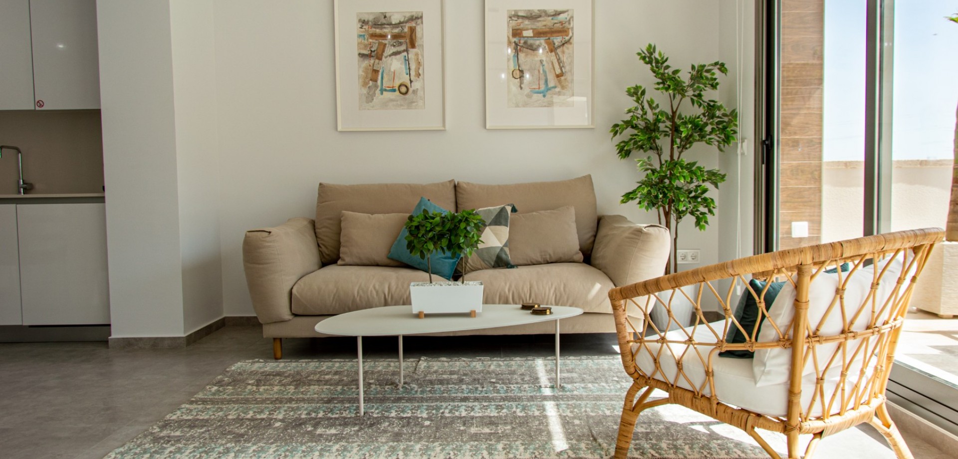 House in Villamartin - Image 3