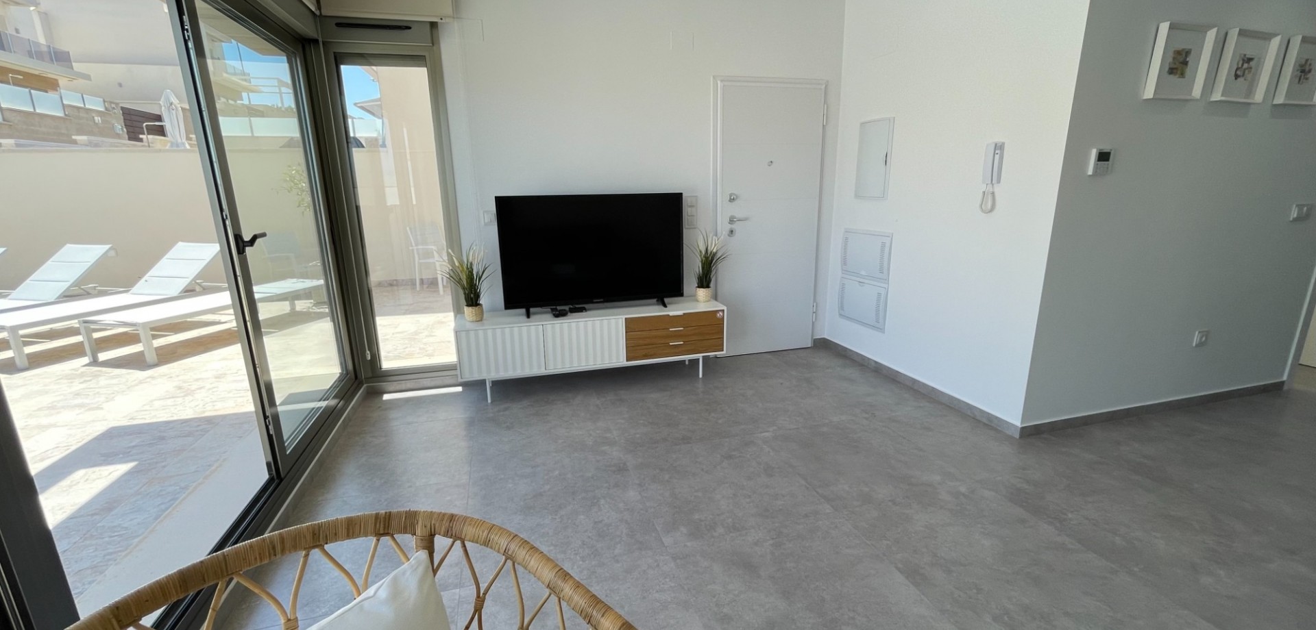 House in Villamartin - Image 4