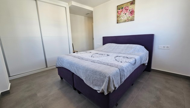 Resale - Detached Villa - La Marina