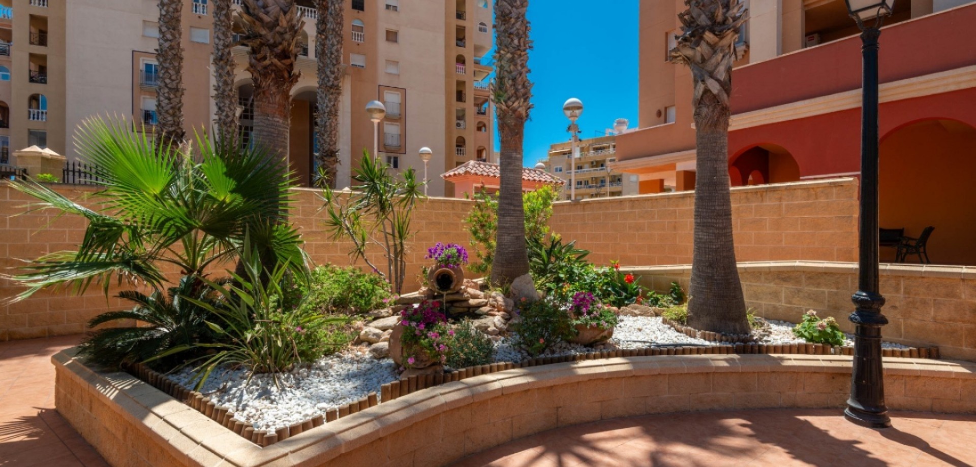 Apartment in Torrevieja - view 1
