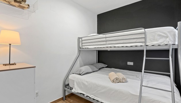 Reventa - Apartamento - Orihuela Costa - La Zenia