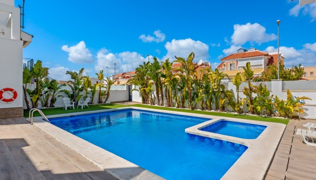 Reventa - Apartamento - Orihuela Costa - La Zenia