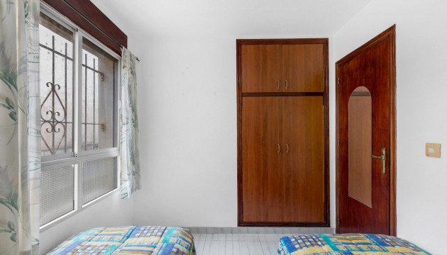 Resale - Bungalow - Torrevieja