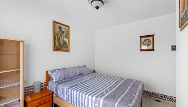 Resale - Bungalow - Torrevieja