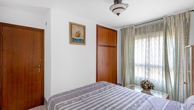 Resale - Bungalow - Torrevieja
