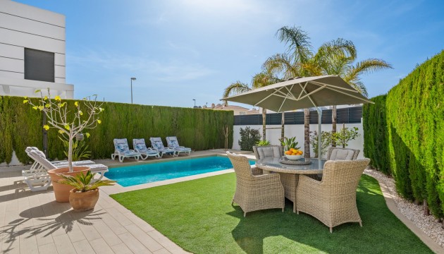 Resale - Detached Villa - Ciudad Quesada