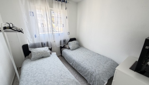 Odsprzedaż - Apartment - Orihuela Costa - Villamartín