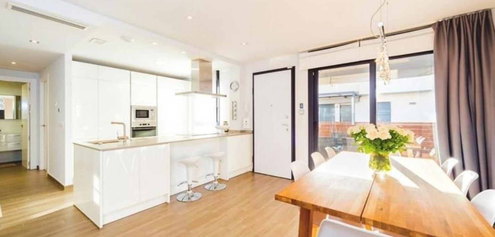 House in Torrevieja - Image 3