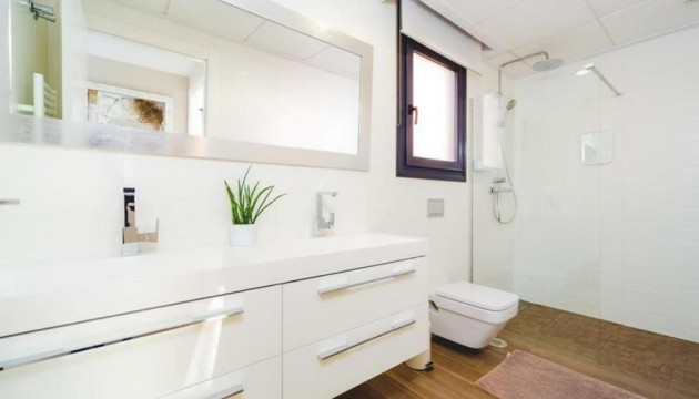 Resale - Detached Villa - Torrevieja