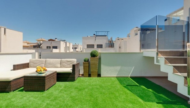 Resale - Detached Villa - Torrevieja