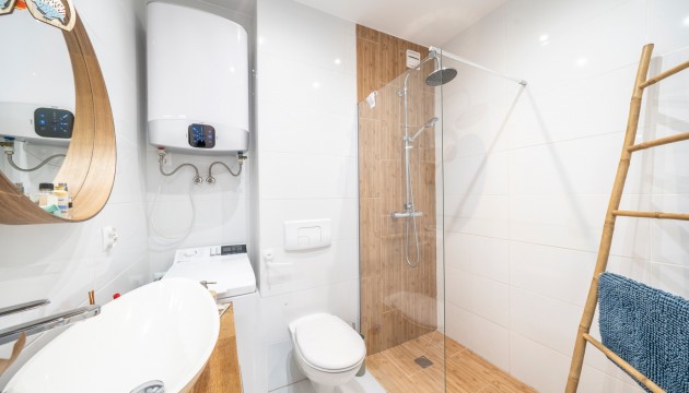 Odsprzedaż - Apartment - Orihuela Costa - Cabo Roig