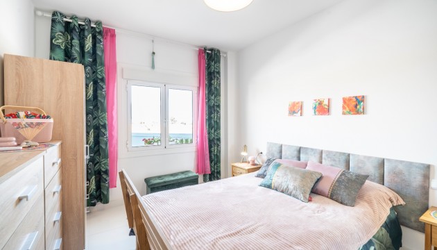 Odsprzedaż - Apartment - Orihuela Costa - Cabo Roig