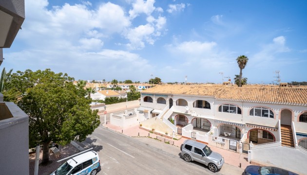 Odsprzedaż - Apartment - Orihuela Costa - Cabo Roig
