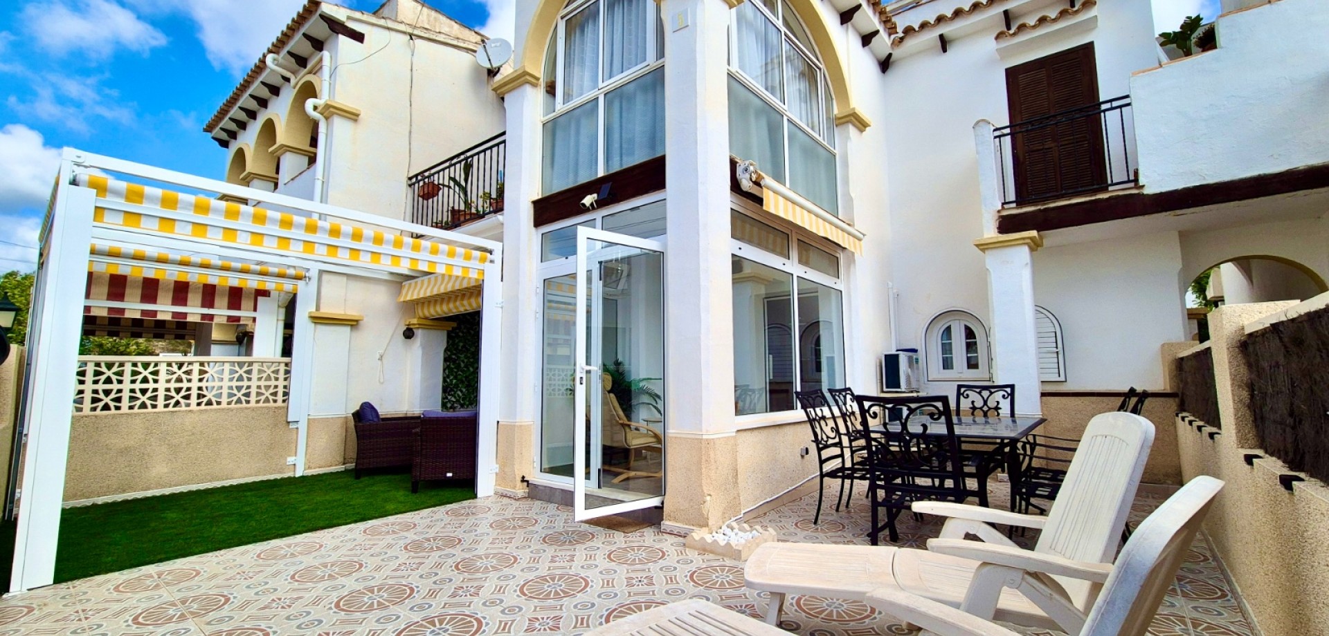 Apartment in Los Balcones - view 1