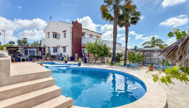Herverkoop - Detached Villa - Ciudad Quesada