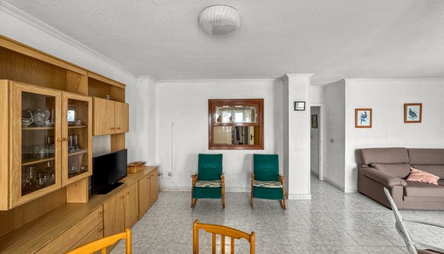 Resale - Apartment - Torrevieja - Playa de los Locos