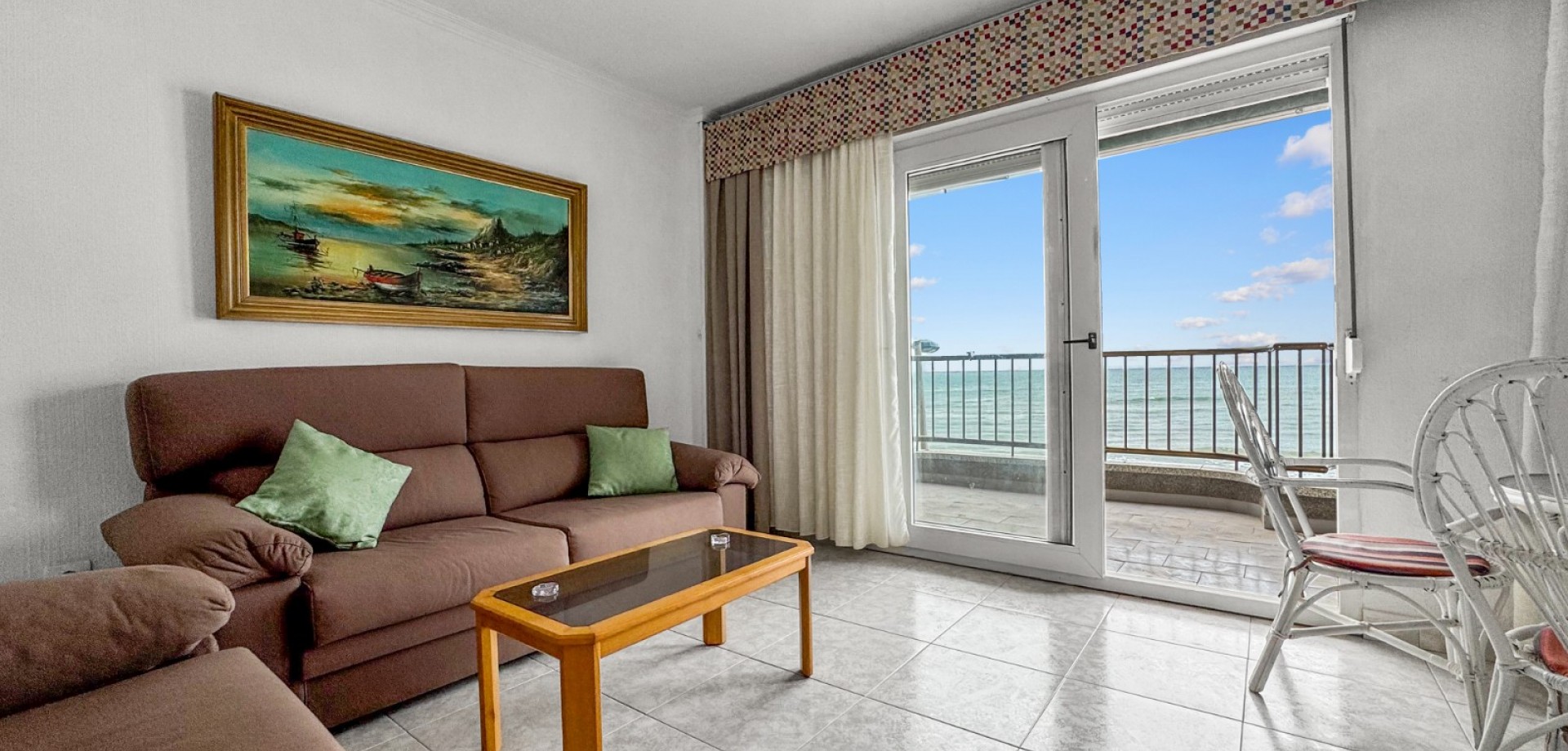 Apartment in Torrevieja - Image 2