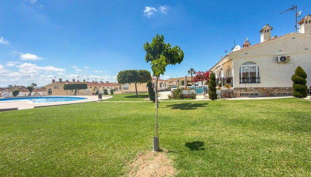 Resale - Bungalow - Ciudad Quesada