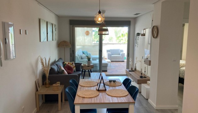 Odsprzedaż - Apartment - Orihuela Costa - Los Dolses