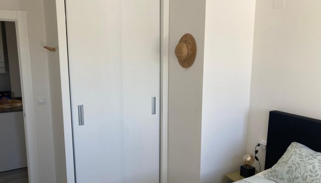 Odsprzedaż - Apartment - Orihuela Costa - Los Dolses