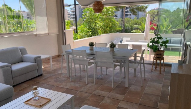 Odsprzedaż - Apartment - Orihuela Costa - Los Dolses