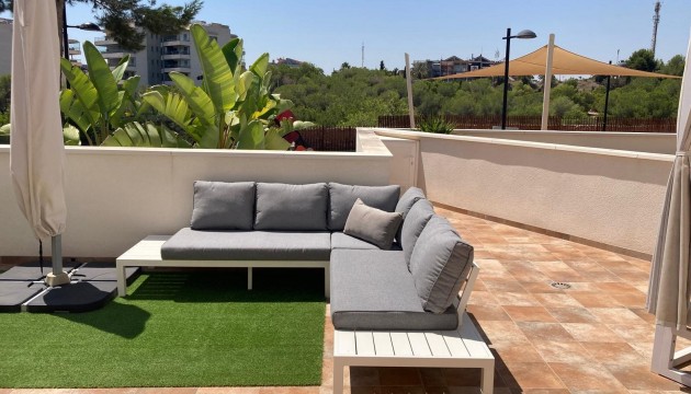 Odsprzedaż - Apartment - Orihuela Costa - Los Dolses