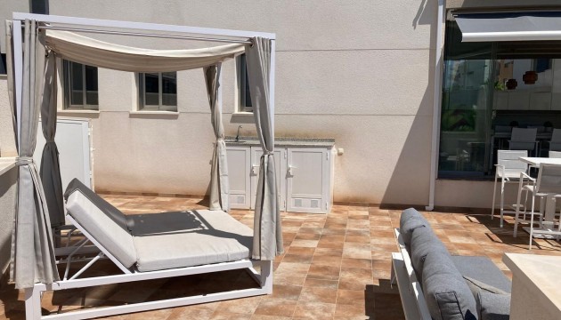 Odsprzedaż - Apartment - Orihuela Costa - Los Dolses