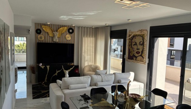 Odsprzedaż - Apartment - Orihuela Costa - Los Altos