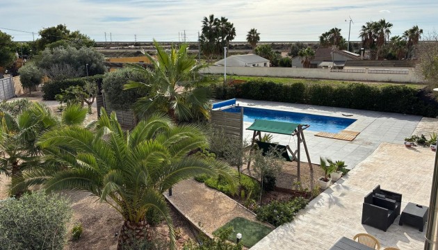 Odsprzedaż - Detached Villa - Crevillente