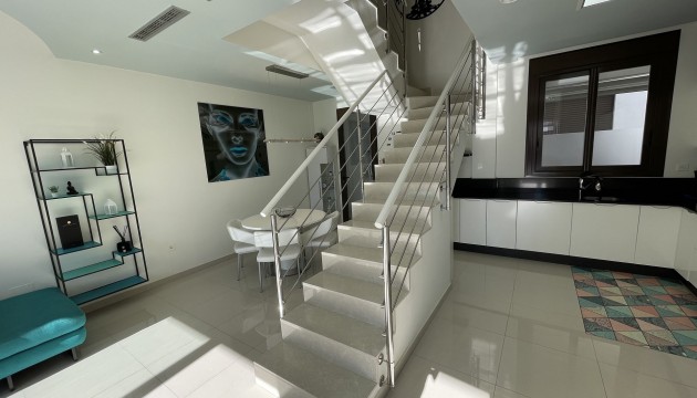 Odsprzedaż - Semi Detached Villa - Orihuela Costa - Villamartín