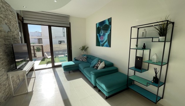 Odsprzedaż - Semi Detached Villa - Orihuela Costa - Villamartín