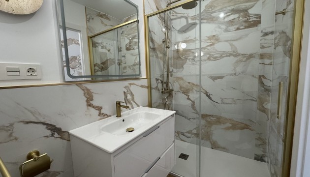 Odsprzedaż - Apartment - Orihuela Costa - Punta Prima