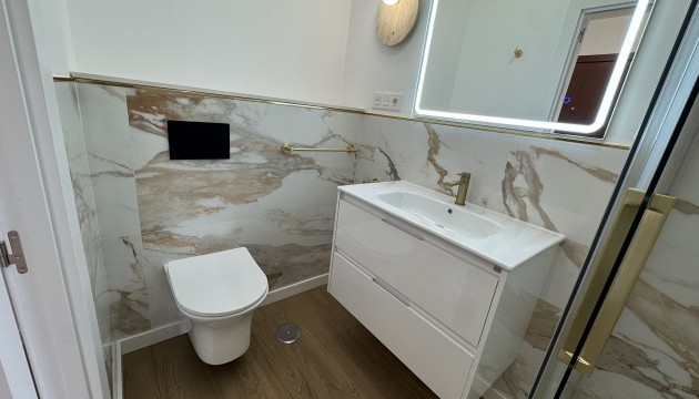 Odsprzedaż - Apartment - Orihuela Costa - Punta Prima