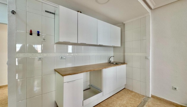 Odsprzedaż - Apartment - Torrevieja